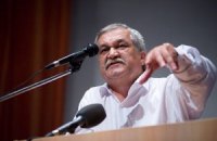 Звание Героя нужно аннулировать, - писатель