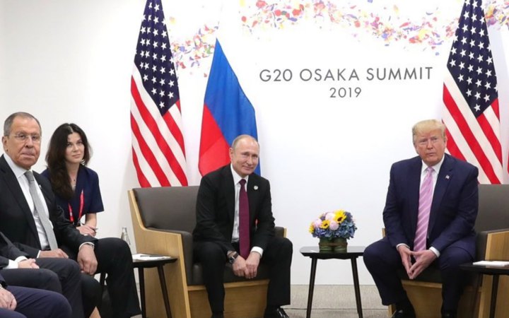 New York Post у редакційній колонці закликала Трампа не погоджуватися на саміт з Путіним і Сі