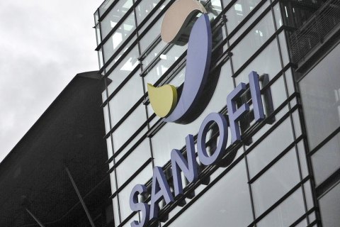 Sanofi випускатиме вакцину свого конкурента Pfizer