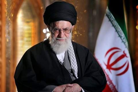 Духовный лидер Ирана защищает военных, которые сбили самолет МАУ
