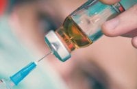 В Днепропетровской области мужчина умер от ботулизма из-за засоленной рыбы 