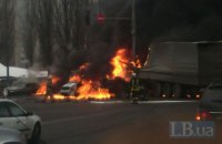 ​Четыре автомобиля сгорели в результате ДТП на Заболотного в Киеве