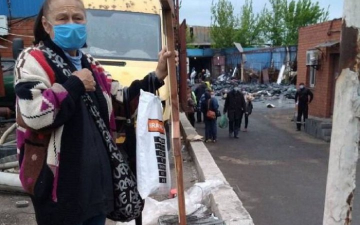 Під час розбору завалів багатоповерхівки в Маріуполі знайшли близько 200 тіл