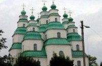 Новомосковкий Свято-Троицкий собор в Днепропетровске реконструируют