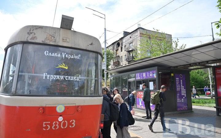 У Києві не працює понад 250 табло на зупинках громадського транспорту