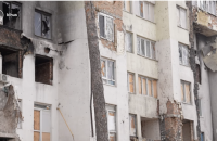 Bihus: підряд на відбудову понищеного ЖК в Ірпені дістався оточенню Комарницького