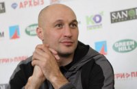 Роман Кармазин о том, как победить Кличко: Нужен маленький «Тайсон», который сможет разгребать их руки
