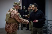 Зеленський нагородив військових, які захищали Харківщину від росіян