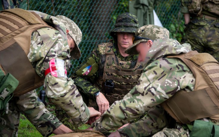 Інтенсивну підготовку за кордоном пройшли понад 100 тисяч українських бійців