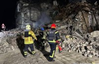 РФ вдарила 6 ракетами по Покровському району. Пошкоджено будинки, є поранені і загиблі (оновлено)