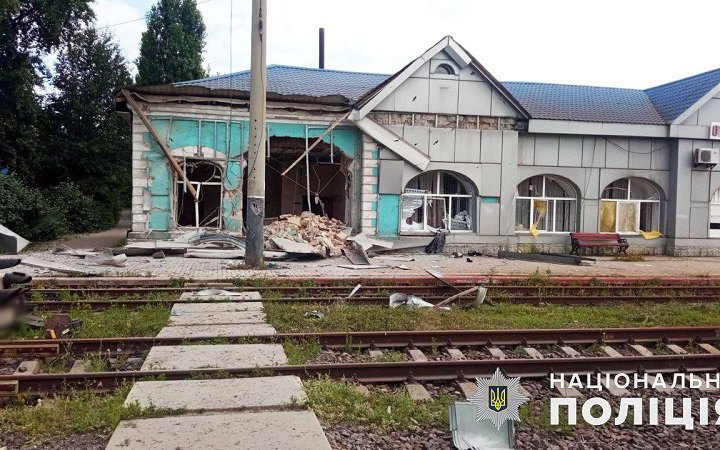 Учора окупанти били по 12 населених пунктах Донеччини: поранені 8 людей