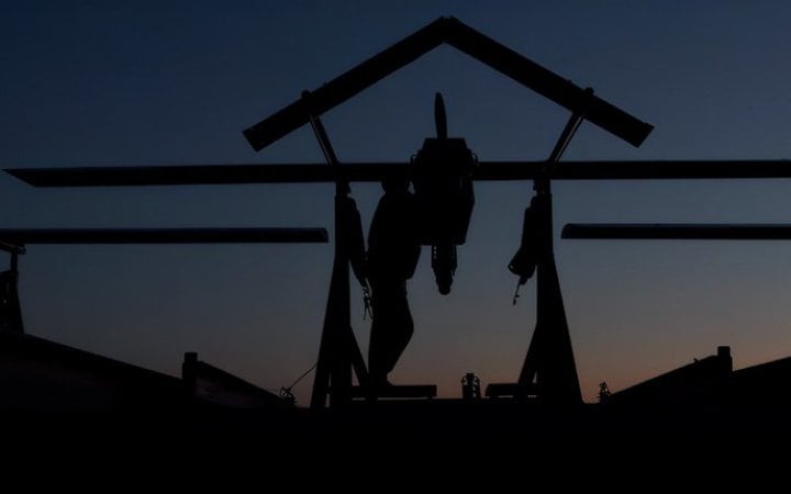 «Росіяни нічого не можуть вдіяти»: як «Азов» патрулює окуповані траси Приазов’я 