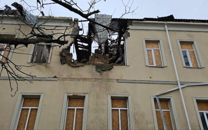 Російські війська знову обстрілюють Херсон