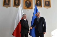 Сенат Польши исключает отмену антироссийских санкций