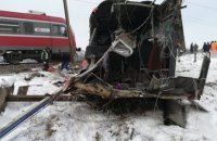 В Сербии поезд протаранил школьный автобус, есть погибшие