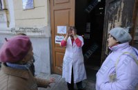 Найстаріша амбулаторія Києва знову працює - тепер там штаб медслужби Майдану