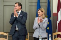 Олена Зеленська відвідала українську школу в Ризі і зустрілася з представниками української громади