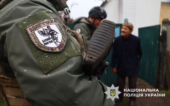 З лінії фронту Донеччини евакуювали 35 літей, – Філашкін