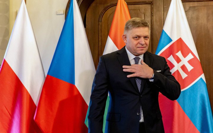 Прем’єр Словаччини Фіцо назвав журналістів “кровожерливими виродками” 