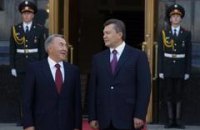 Янукович предлагает объединить Европу и Азию