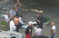 Задержанный возле АП взяточник представлялся сотрудником Администрации, - СМИ