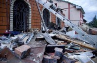 Уночі ворог атакував Дніпро: є постраждалі, понівечене підприємство і будинки