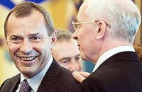 Азаров приставил Клюева следить за нацпроектами