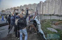 Начальник киевской милиции попросил Кличко разобраться со скандальными стройками