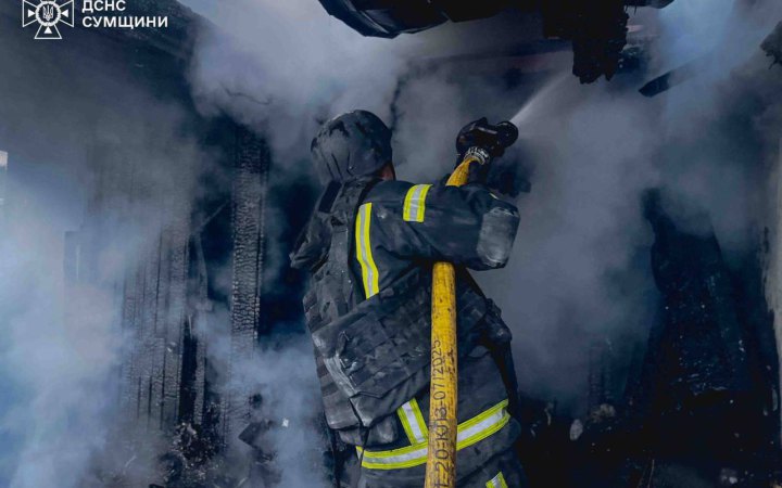 Війська РФ знову атакували Шостку на Сумщині, травмовано людину 