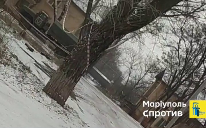 До Маріуполя з Донецького напрямку прибувають вантажівки з окупантами