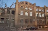 У Донецьку "прилетіло" в будівлю "Центру безпілотних систем" 