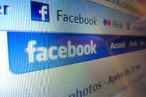 Facebook покупает сервис Glancee для поиска соседей