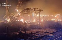 Головне за ніч та ранок четверга, 25 грудня: атака на інфраструктуру Одещини, понад 150 боєзіткнень, пожежа в порту на Кубані