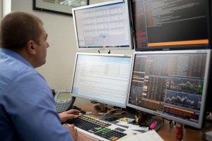 Депутаты довели украинских фондовиков до акций протеста