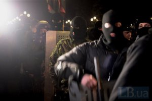 США и ЕС осудили штурм парламента "Правым сектором"