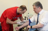 Порошенко сдал анализы на территории НСК "Олимпийский"