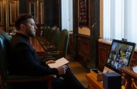 Зеленський про атаку РФ: "РФ скористалася пропозицією США щодо паузи для накопичення ракет"