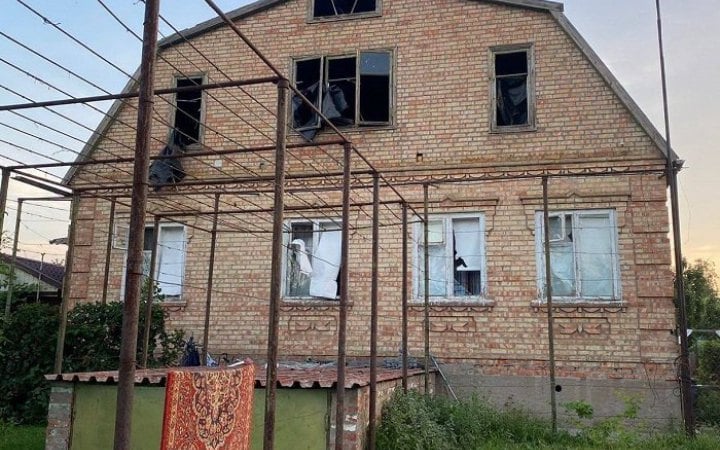 Уночі ворог двічі обстріляв з важкої артилерії громаду на Дніпропетровщині