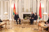 Лукашенко назвал Беларусь "восточной Швейцарией"