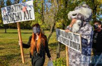 Активисты призывают бойкотировать российские АЗС