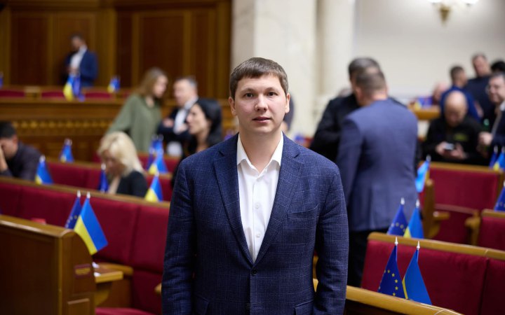 Нардеп Медяник зі "Слуги народу" складає свої депутатські повноваження (доповнено)