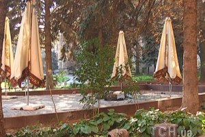 В Днепропетровске разгромили кафе родственницы Тимошенко 