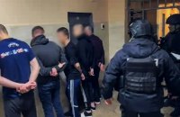 У Сумах шахраї з СІЗО продавали автівки військовим