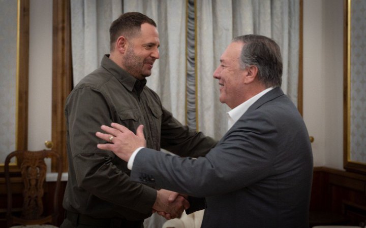 До Києва прибув ексголова ЦРУ Майк Помпео і зустрівся з Єрмаком