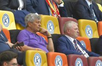 На матчі збірної України в Бухаресті фани вивісили банер проти Луческу