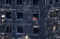 ​Число жертв пожара в лондонской многоэтажке Grenfell Tower выросло до 58 человек