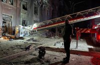 Окупанти вдарили ракетою по Запоріжжю. Є руйнування (оновлено)