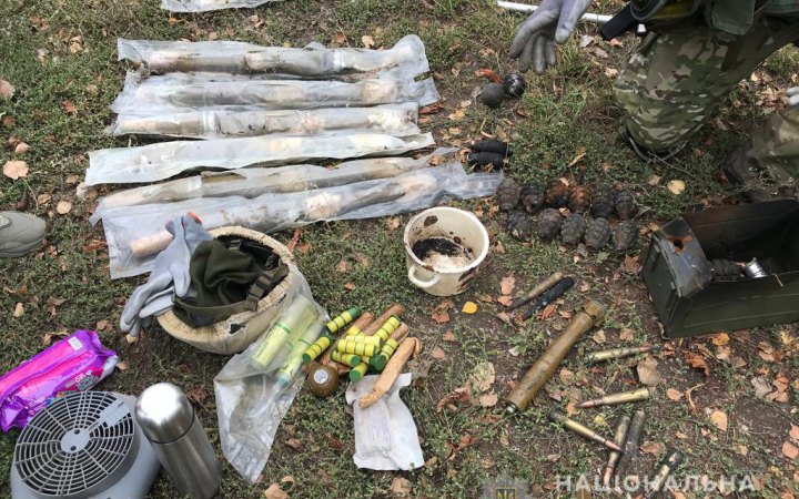 На Харківщині окупанти замінували школу у зруйнованому селі