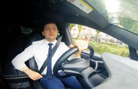 У Києві підпалили "теслу" ексглави ОП Богдана, в якій знімався Зеленський (оновлено)