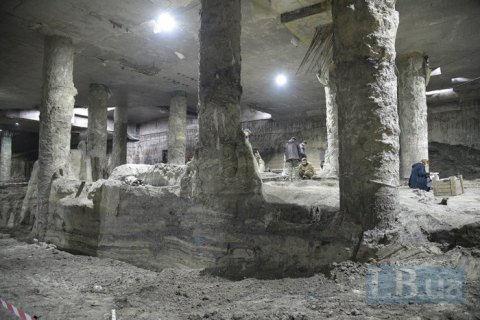 В Киевсовете хотят создать музей вместо торгового центра на Почтовой площади